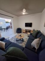 Embrace This Planet Self-Catering Accommodation - B&B Fisherhaven