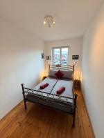 Country House near Munich - Terrace & Fireplace! - B&B Jesenwang