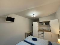 Doppel-/Zweibettzimmer mit Bad