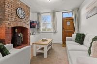 2-BR Canal-side House, 15 mins walk to Chester City Centre - Ferienwohnung Chester