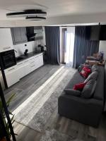 Studio modern,ideal pentru 2 cupluri sau o familie cu 2 copii - Ferienwohnung Craiova