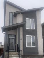 Newly Built Private Basement Suite - Quiet & Stylish - Bed and Breakfast Winnipeg