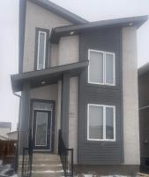 Modern & Stylishly Furnished Suite with Private Entrance - Bed and Breakfast Winnipeg