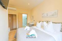 Double or Twin Room with Private Bathroom