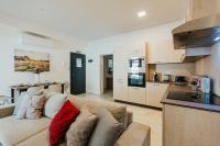 Sea Side Luxurious 2 BDR Apartment - Ferienwohnung Sliema