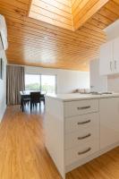 One-Bedroom Apartment - Sea Side