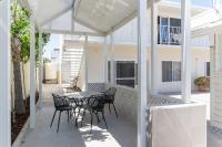 Esplanade Apartments at West Beach - B&B Adelaide