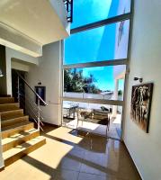 Oasis park modern villa in Portimao - Bed and Breakfast Portimão