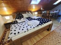 Era Apartman - B&B Harkány