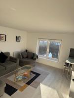 Exceptional 1 bedroom riverside 2E apartment - Ferienwohnung Ayr