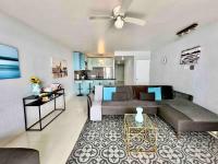 Oceanfront Rosarito Balcony Beach & Amazing Sunsets - Chambres d'hôtes Rosarito