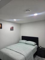Cozy Suite Near West Edmonton Mall - B&B Edmonton