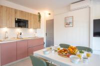 Grand Studio front de mer - Climatiser avec place de parking - B&B La Grande-Motte