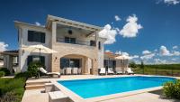 Beautiful Villa Marika with pool in Vizinada - Ferienwohnung Lašići