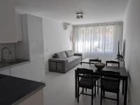 Le Landel - Appartement 3 Pièces entièrement rénové, climatisé avec parking - B&B Mentone