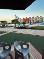 Ain Sokhna, nice chalets on the beach - Bed and Breakfast Al ‘Ayn as Sukhnah