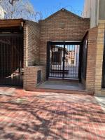 House within complex, ideal for 4p - Ferienwohnung Mendoza