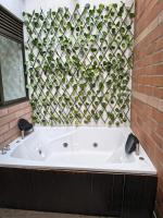 Acogedor aparta-loft con jacuzzi - B&B Medellín