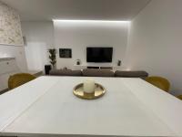 Birds Shelter & Birds Leaves - B&B Fânzeres