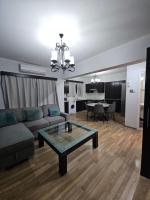 Serenity Home - Holiday Apt Larnaca - B&B Larnaka