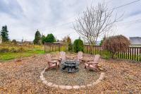 Near Ferry, Shops & Eats! Anacortes Townhome - B&B Anacortes