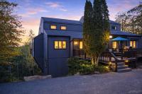 Modern 3BR Townhouse Near Kalahari, Aquatopia & Great Wolf - B&B Tannersville