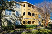 Gorgeous condo, 2 bedrooms, 2 baths, with pool, minutes to Clearwater Beach - B&B Clearwater