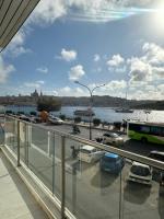 Seafront Breeze Sliema Lifestyle - B&B Sliema