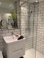 Windsor Royal Retreat Luxury 1BED Apartment - B&B Windsor