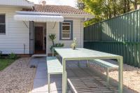 Hibiscus Cottage - Bed and Breakfast Ballina