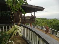 Hilltop Cottage - B&B Cabulihan