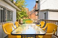 250 METERS to METRO BERRI UQAM - Spacious fully equipped APARTMENTS - 1 FREE PARKING per unit - in-unit Washer & Dryer - fully stocked KITCHEN - WORKSPACE PROVIDED - FAST WIFI - 5 minute walk to the FAMOUS ST CATHERINE & ST DENIS STREET - Ferienwohnung Montreal
