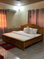 Great Kingshill Guest House - Chambres d’hôtes Kukurantumi