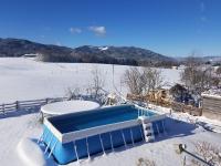 Komplettes Wellnesshaus mit freiem Blick - B&B Waakirchen