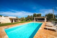 Trullo GiaMar with Private Pool in Ostuni - B&B Carovigno