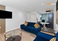 Central 2BR Flat at Wellwynd I Parking Included - B&B Airdrie