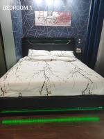 FARISHTAs house two bedroom apartment - Bed and Breakfast Corsico