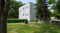 Penzión Biely dom - Ferienwohnung Dunajská Streda