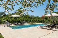 Atemberaubende Villa mit Privatpool, Sauna, Billard, Kicker, Heimtrainer, BBQ - B&B Parenzo