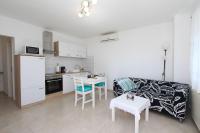 Traumhaftes Apartment nur 400 Meter zum Strand - Haustiere sind willkommen - B&B Rovinj