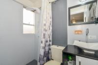 Studio 83 - central, espaçoso e iluminado - B&B Curitiba