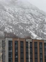 Ugam Mountain apartments - B&B Khumson