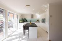 Lou Lou's Beach House - B&B Nelson Bay