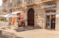 B&B Un Passo Dal Treno Piazza Vittorio Veneto 36-Salerno Station - B&B Salerno