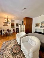 Accogliente monolocale in centro a Branzi - B&B Branzi