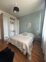 Appartement T4 proche St Malo-Dinan-Mont St Michel - Chambres d'hôtes Châteauneuf-d'Ille-et-Vilaine