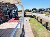 Adventure House - Colchester - 5km from Elephant Park - B&B Colchester