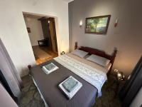 Apartment with Lake View