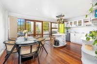 5 North Freo 2BR Supercool Pad & Parking - B&B North Fremantle