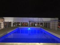 Apartamento suite piscina y jacuzzi - B&B Cali